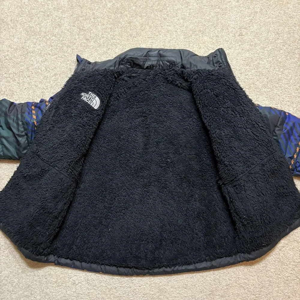 The North Face Jacket Boys Small 7/8 Blue Plaid Reversible Sherpa Puffer Outdoor